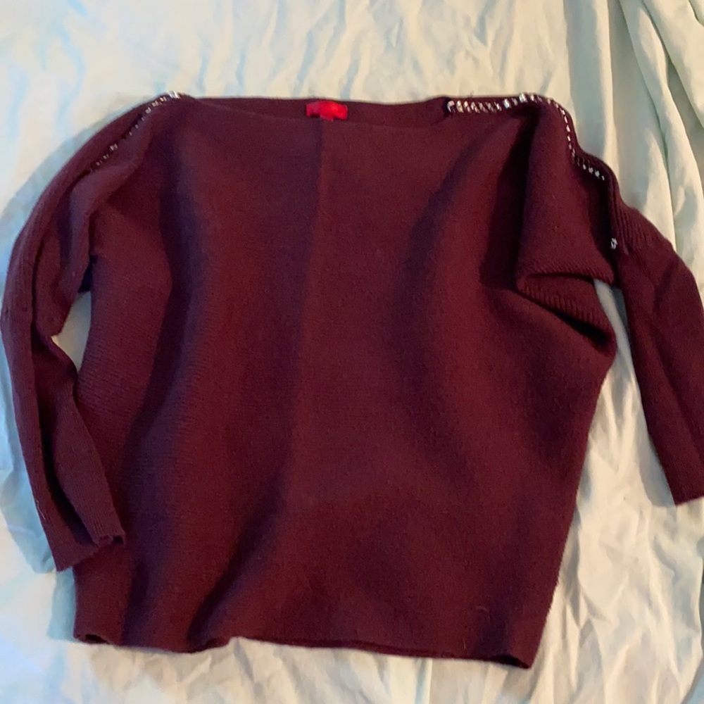 Size M Jennifer Lopez batwing sweater